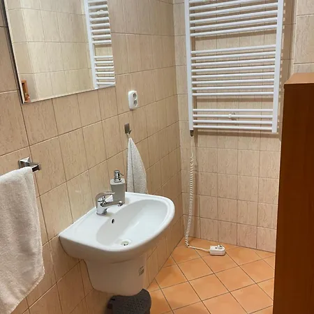 Apartment 33 *